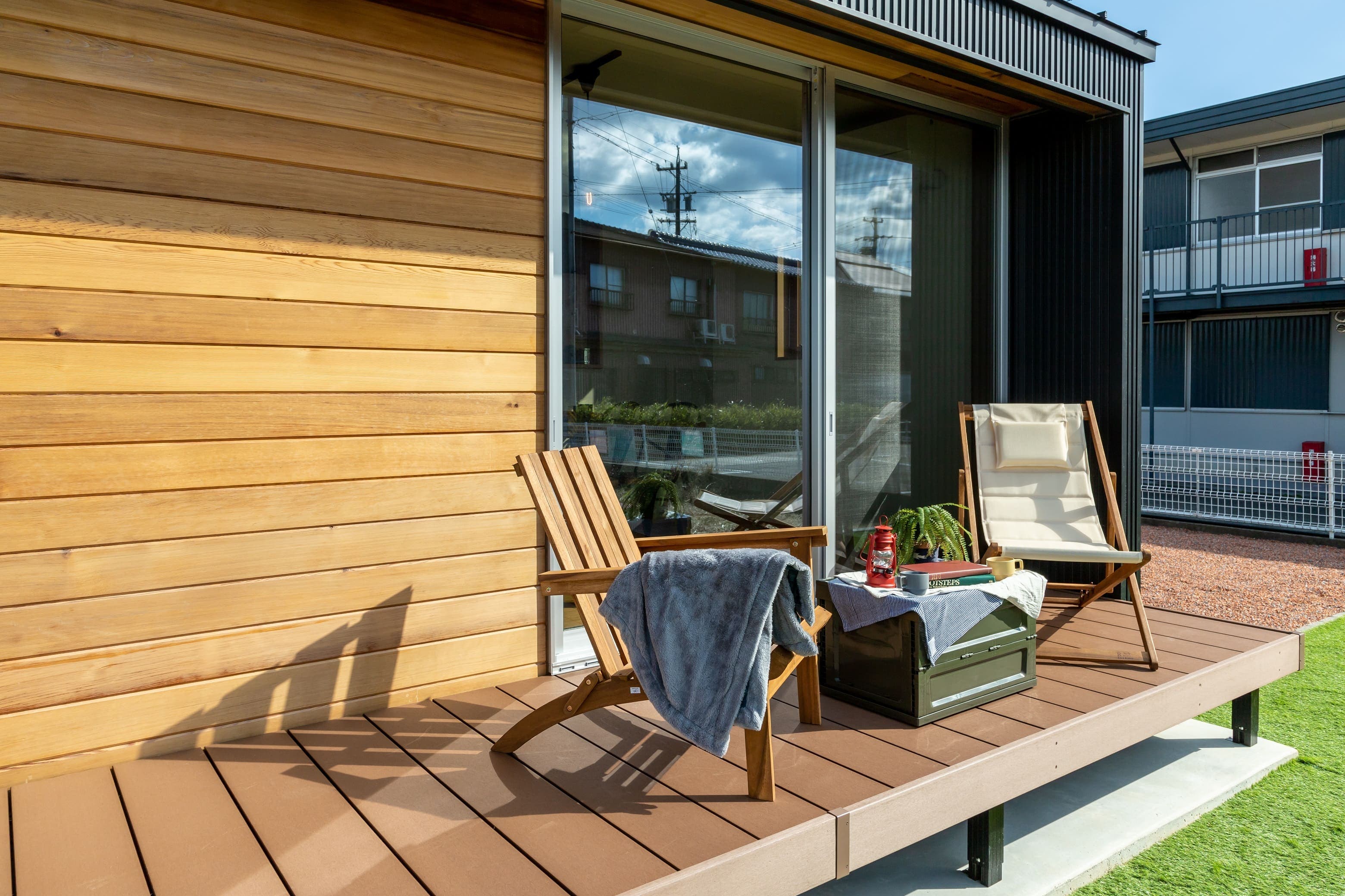 ウッドデッキテラス